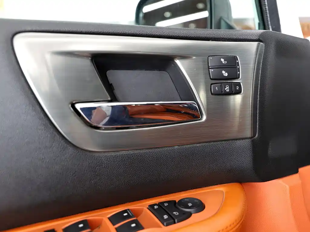 Hummer H2 — миниатюра 15