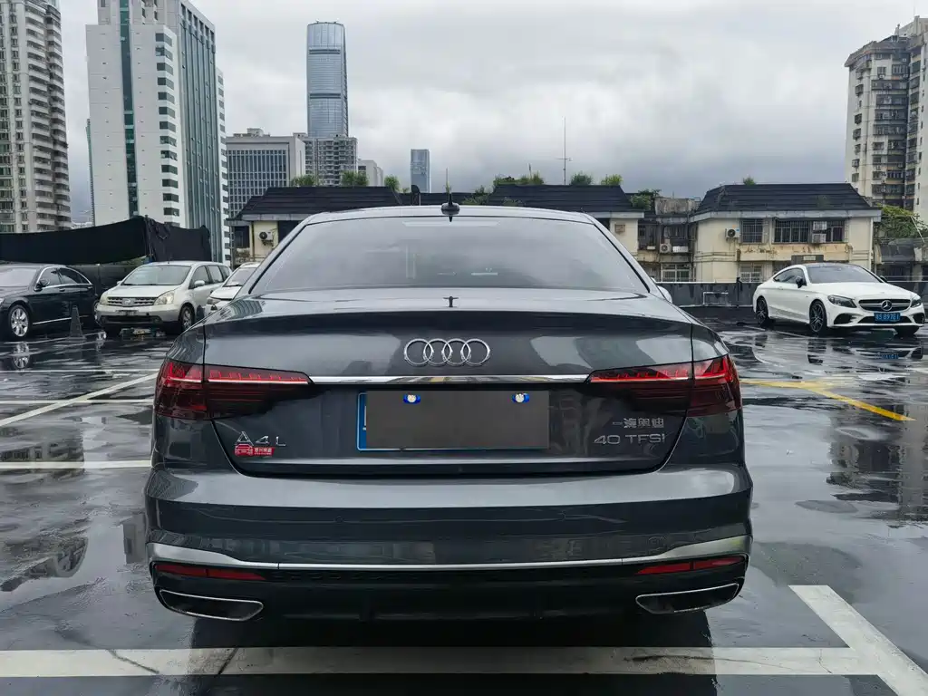 Audi A4L 2020 40 TFSI Fashion