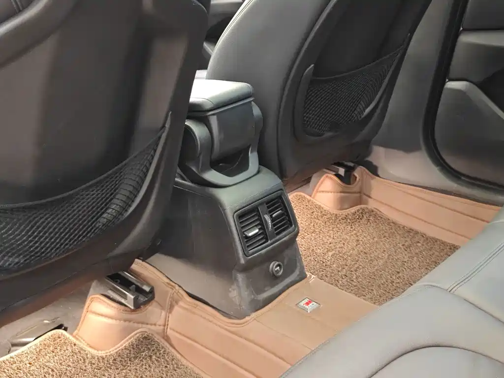 BMW X1 — миниатюра 24