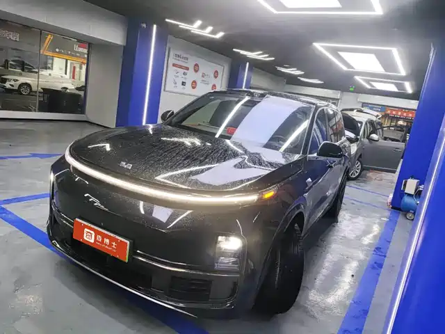 Li Auto IDEAL L9 2024