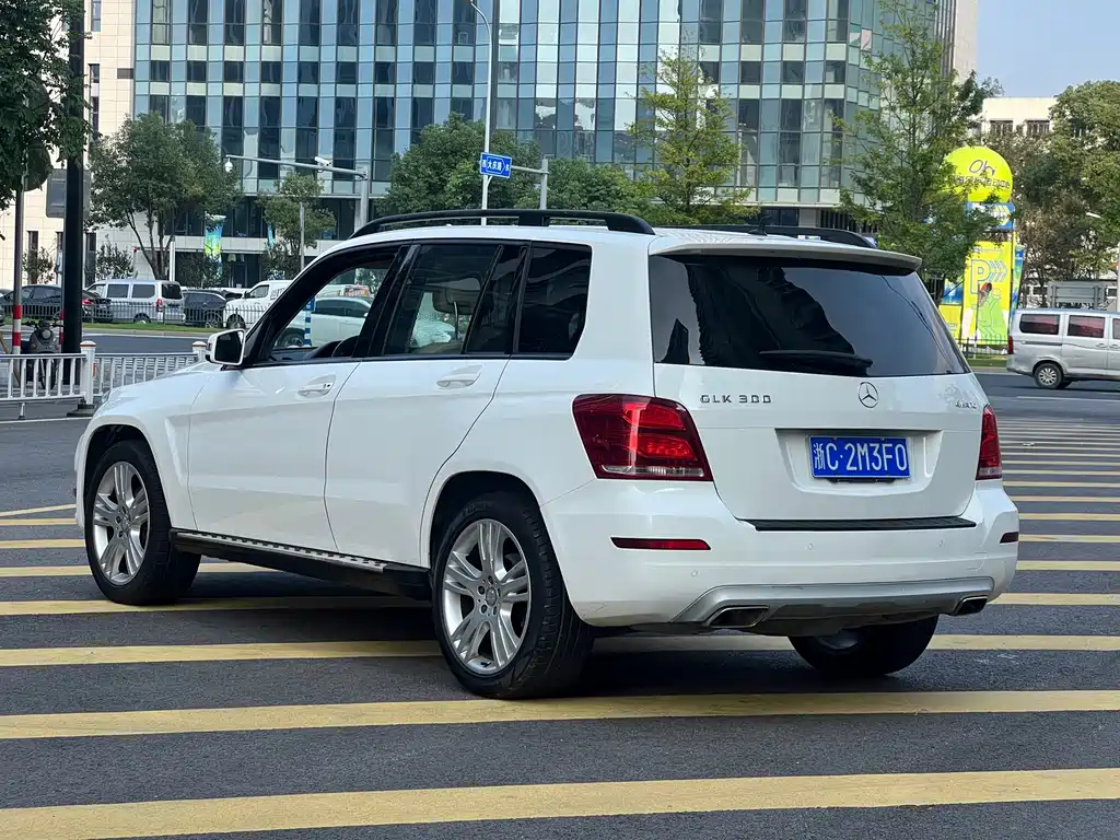 Mercedes-Benz GLK-Class — миниатюра 7