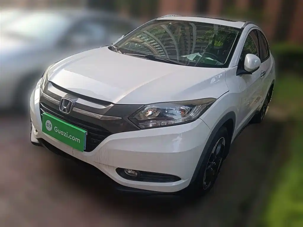 Honda Vezel 2016