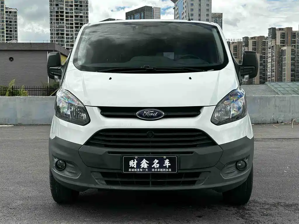 Ford Transit - фото 2