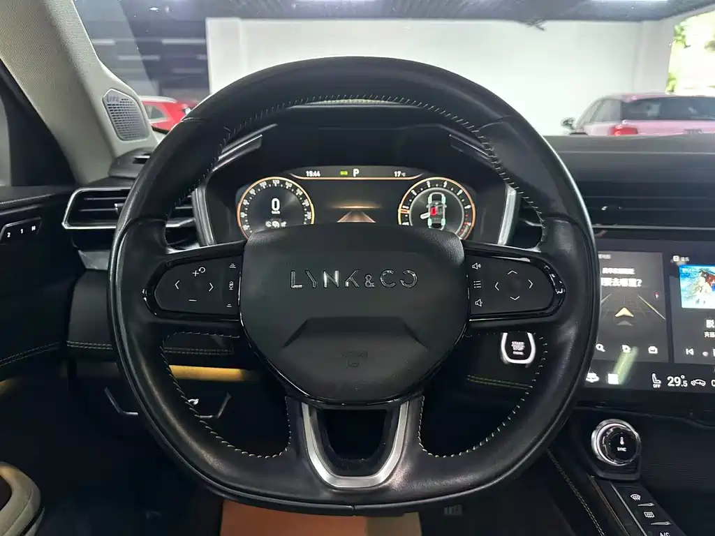 LYNK 05