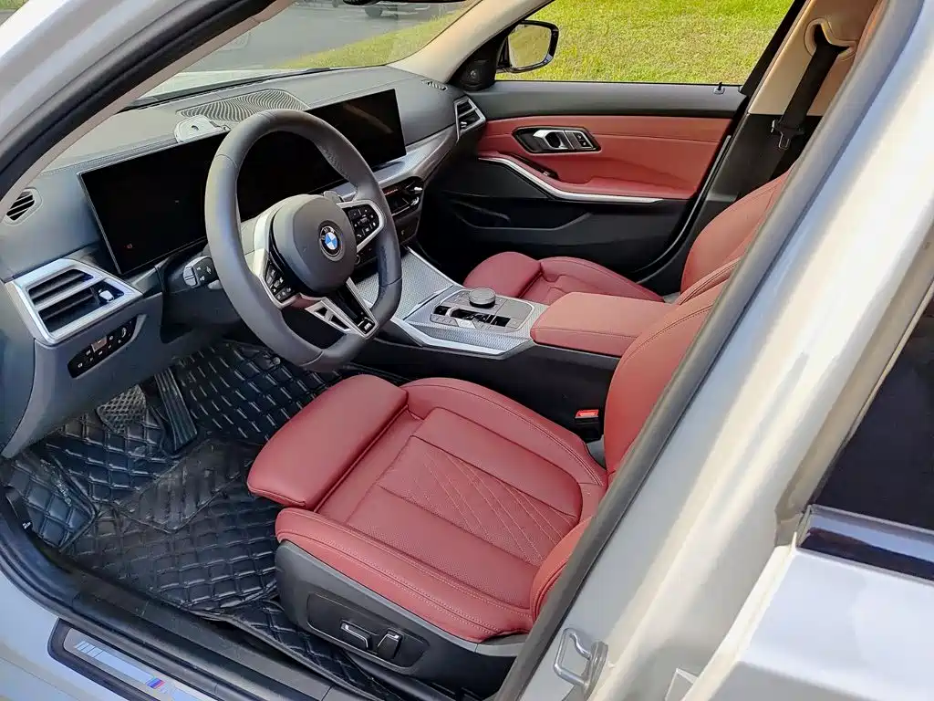 BMW 3 Series 330Li M Sport Night Package, фото 7