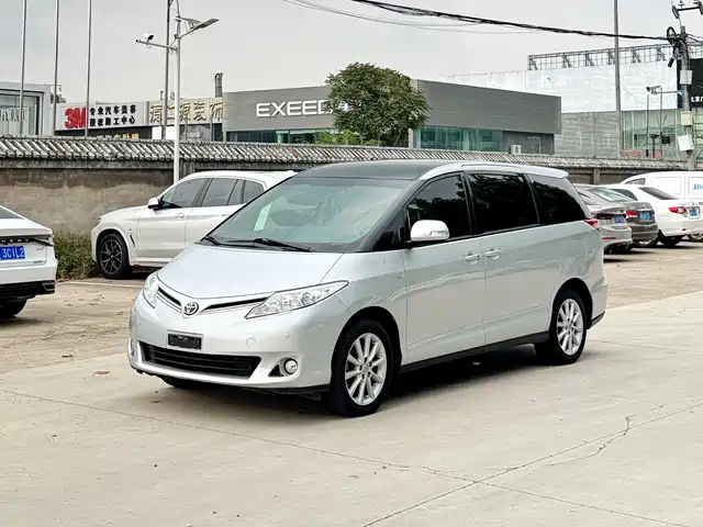 TOYOTA PREVIA 2016