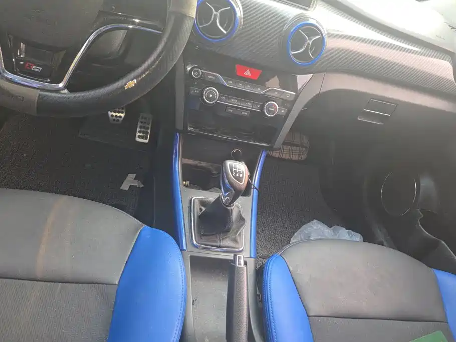 BAIC Senova X25 — миниатюра 16