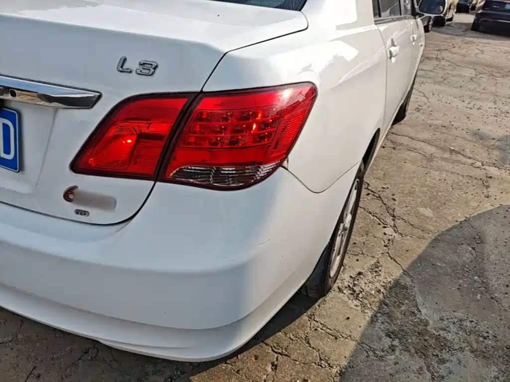 BYD L3 — миниатюра 8