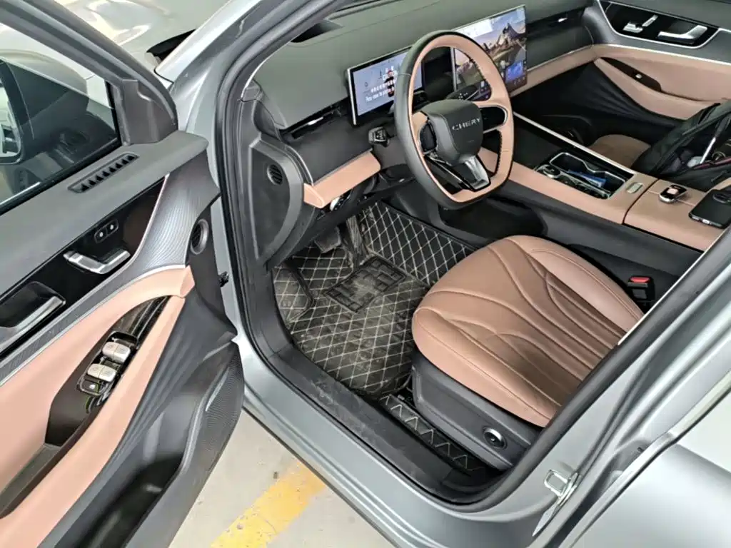 Chery Tiggo 8L — миниатюра 16