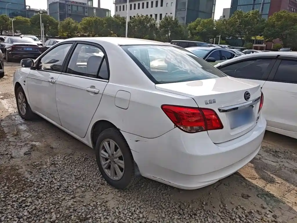 BYD L3 — миниатюра 5