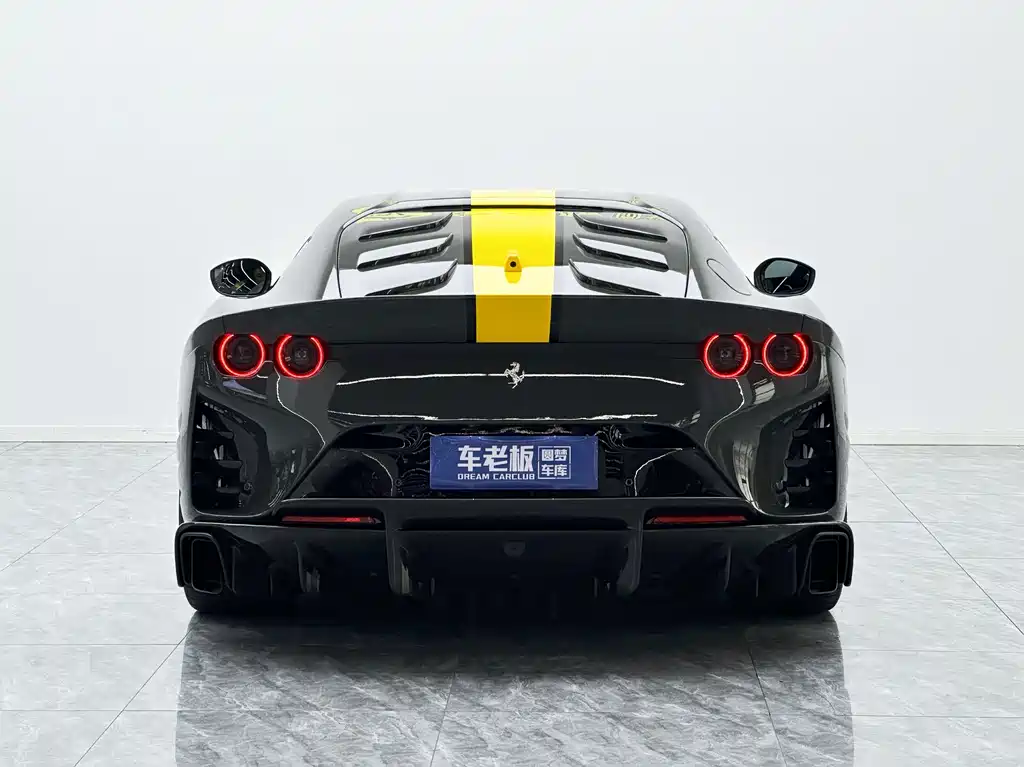 Ferrari 812 2021 Competizione