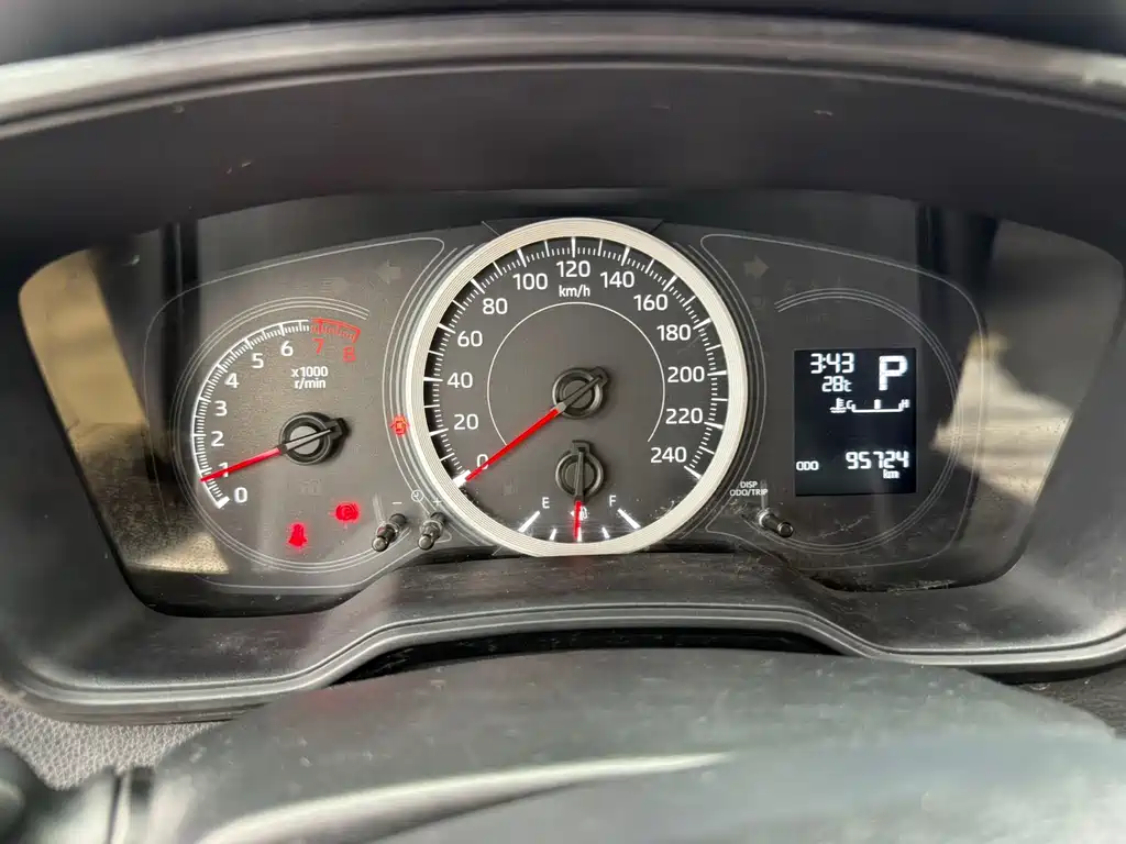 Toyota Levin TNGA 1.5L CVT Progressive Edition, фото 10