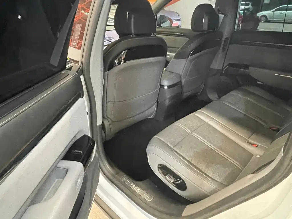 Zeekr 7X 2025 100kWh Smart Drive