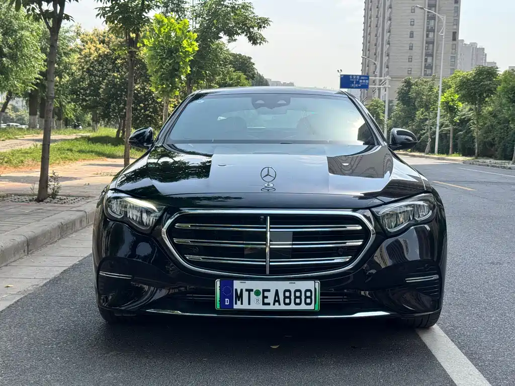 Mercedes-Benz E-Class E 2024 E 350 e L