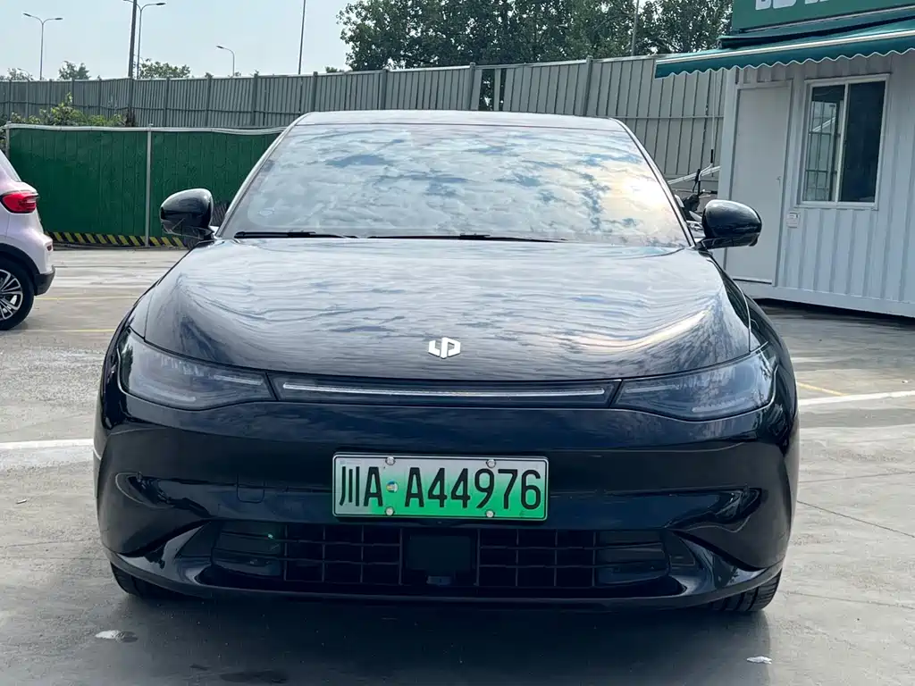 Leapmotor Leapmotor C01 — миниатюра 2