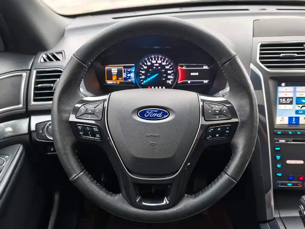 Ford Explorer (Import) — миниатюра 15