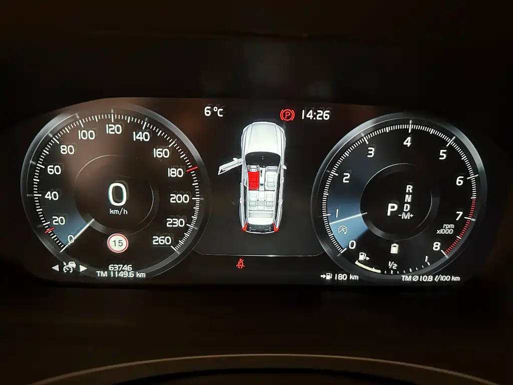 Volvo V90 — миниатюра 9