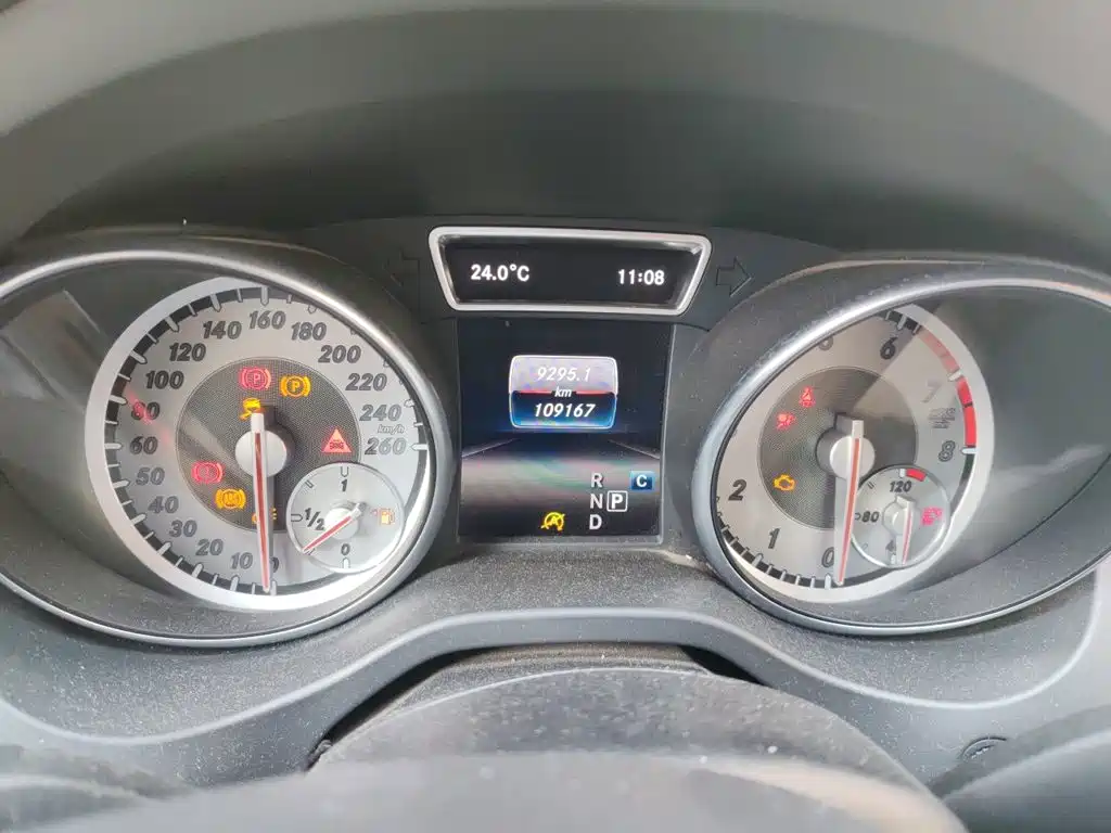 Mercedes-Benz GLA — миниатюра 7
