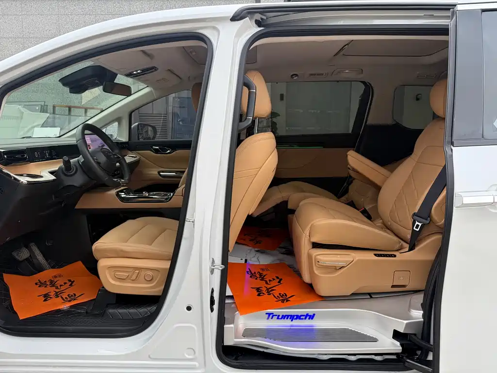 GAC E8 PHEV 2024 150km MAX+