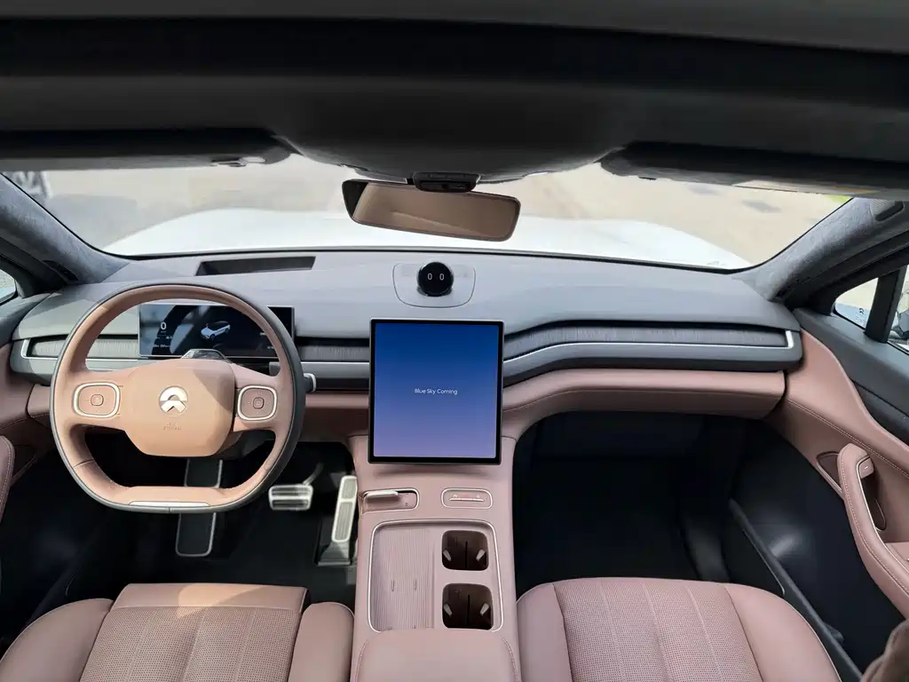 NIO ES8 2024 75kWh