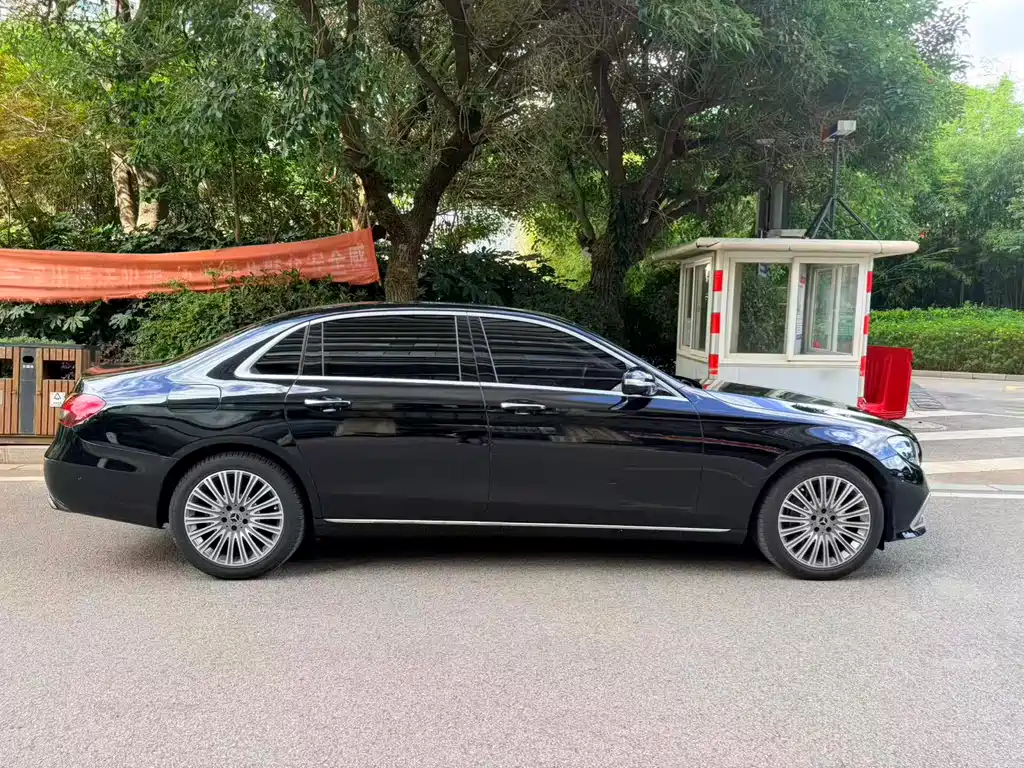 Mercedes-Benz E-Class E 2020 E 300 L