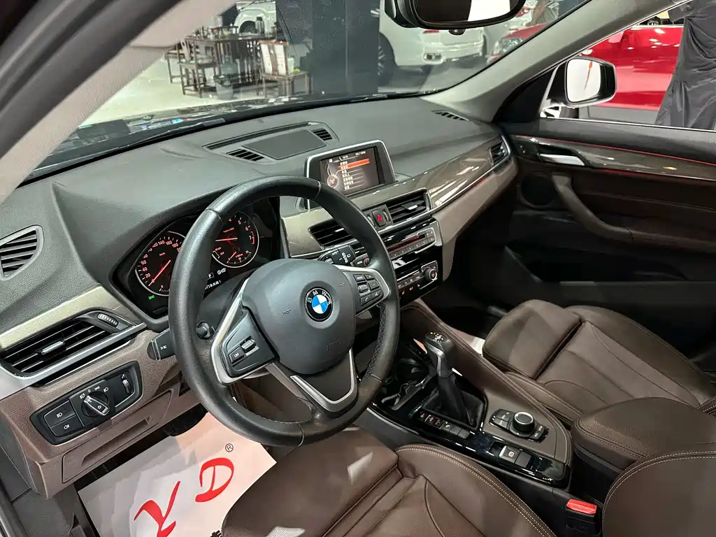 BMW X1 2016 sDrive18Li Luxury