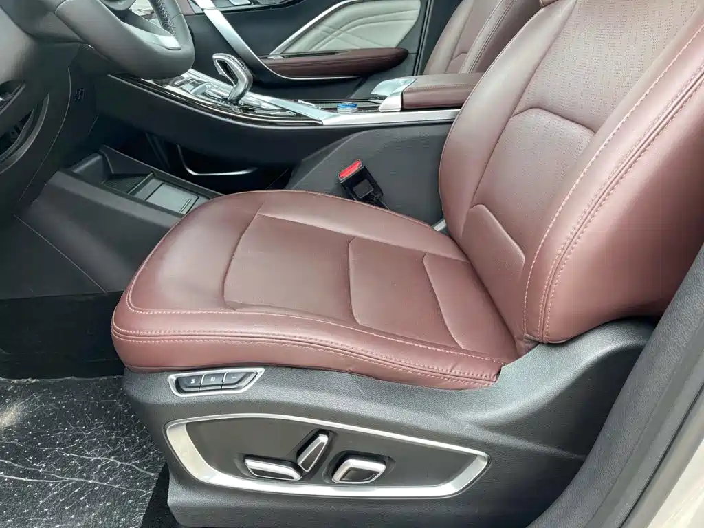 Geely Jia Ji New Energy — миниатюра 18