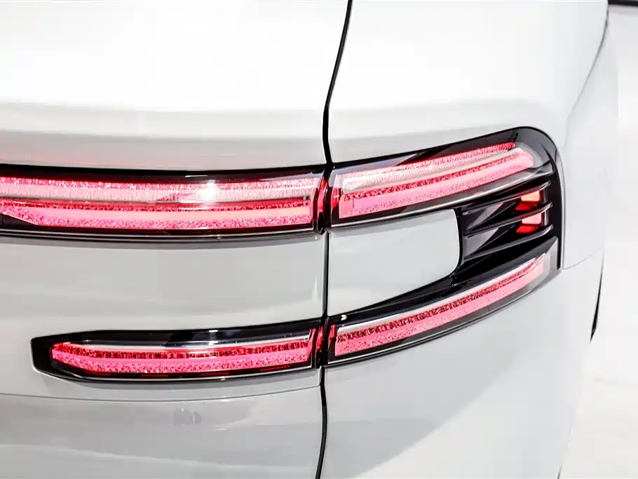 Zeekr 8X 2026 Ultra 70kWh