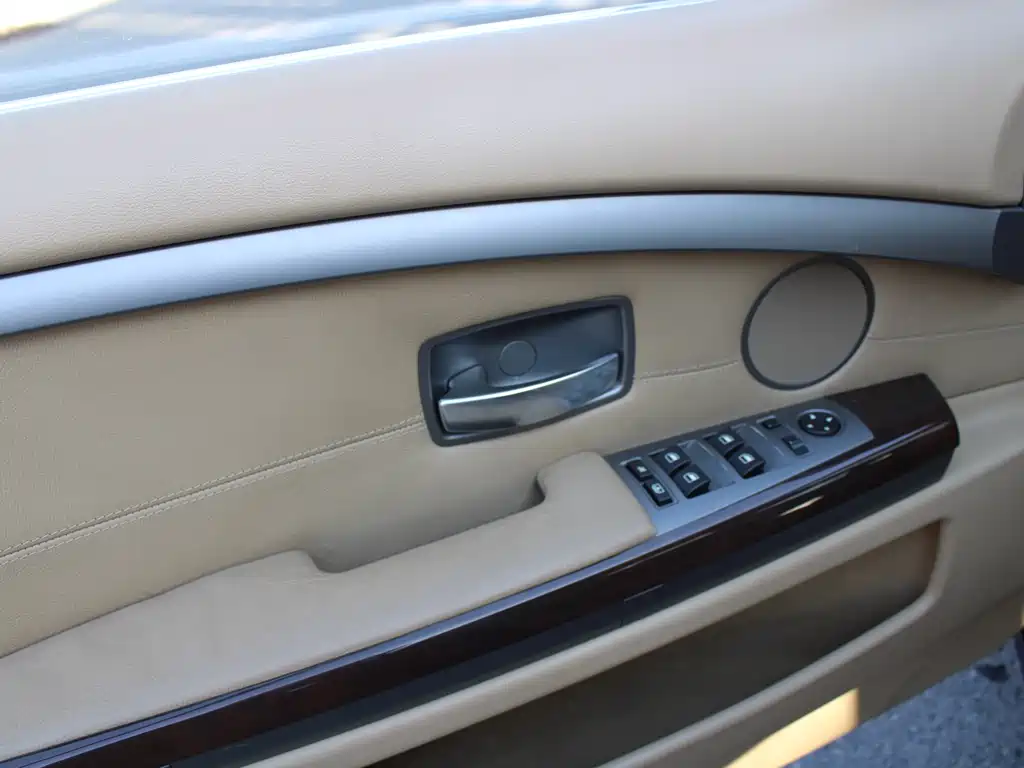 BMW 7 Series 7 2005 750Li