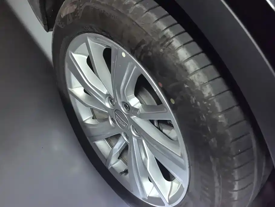 Cadillac GT4 — миниатюра 6