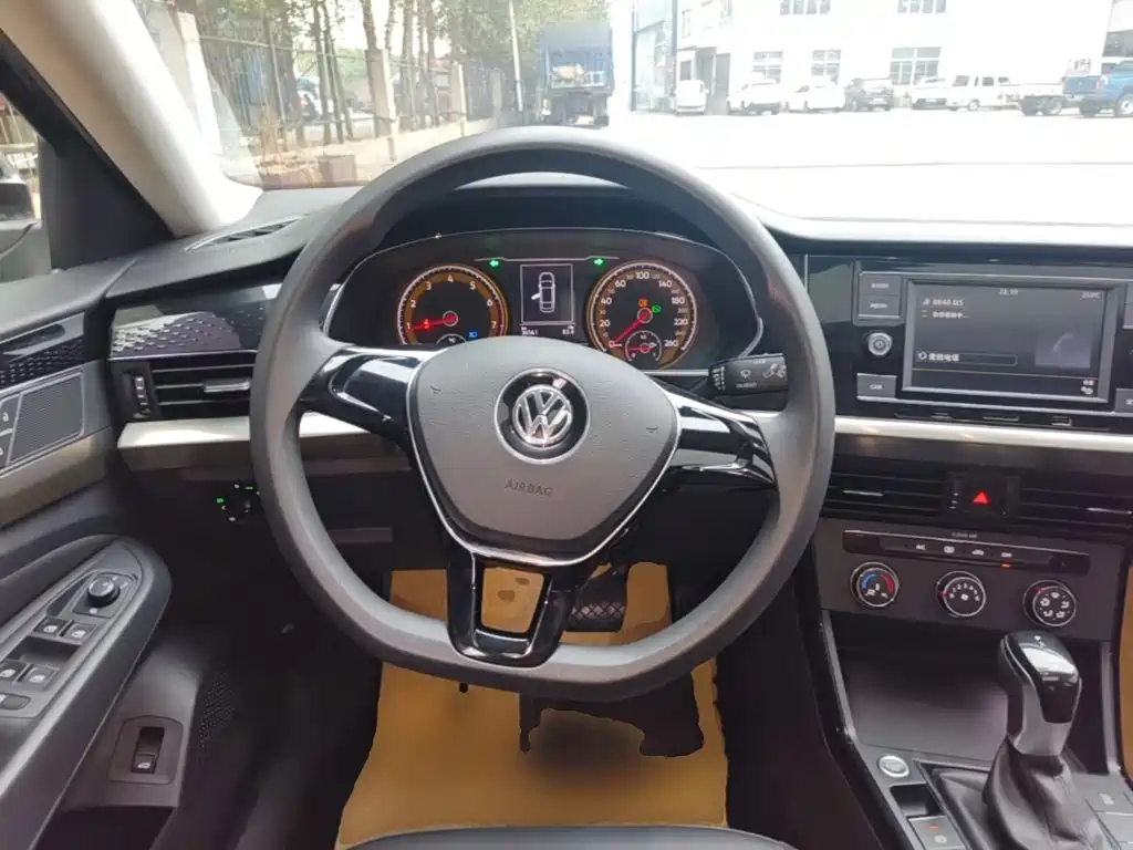 Volkswagen Passat — миниатюра 11