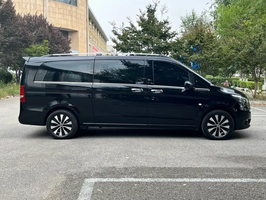 Mercedes-Benz Vito — миниатюра 7