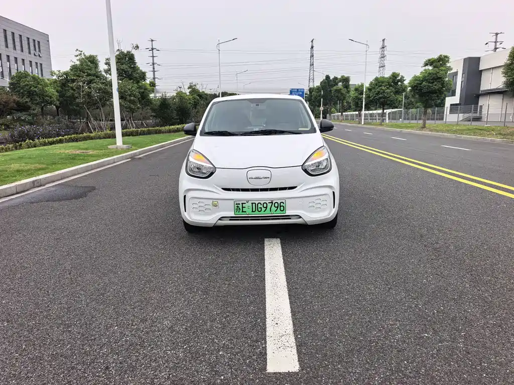 Roewe Clever — миниатюра 2