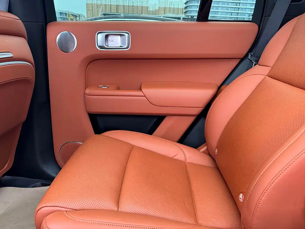 Li Auto Li L8 — миниатюра 17