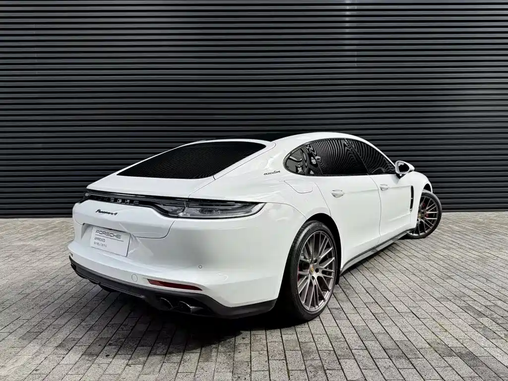 Porsche Panamera — миниатюра 3