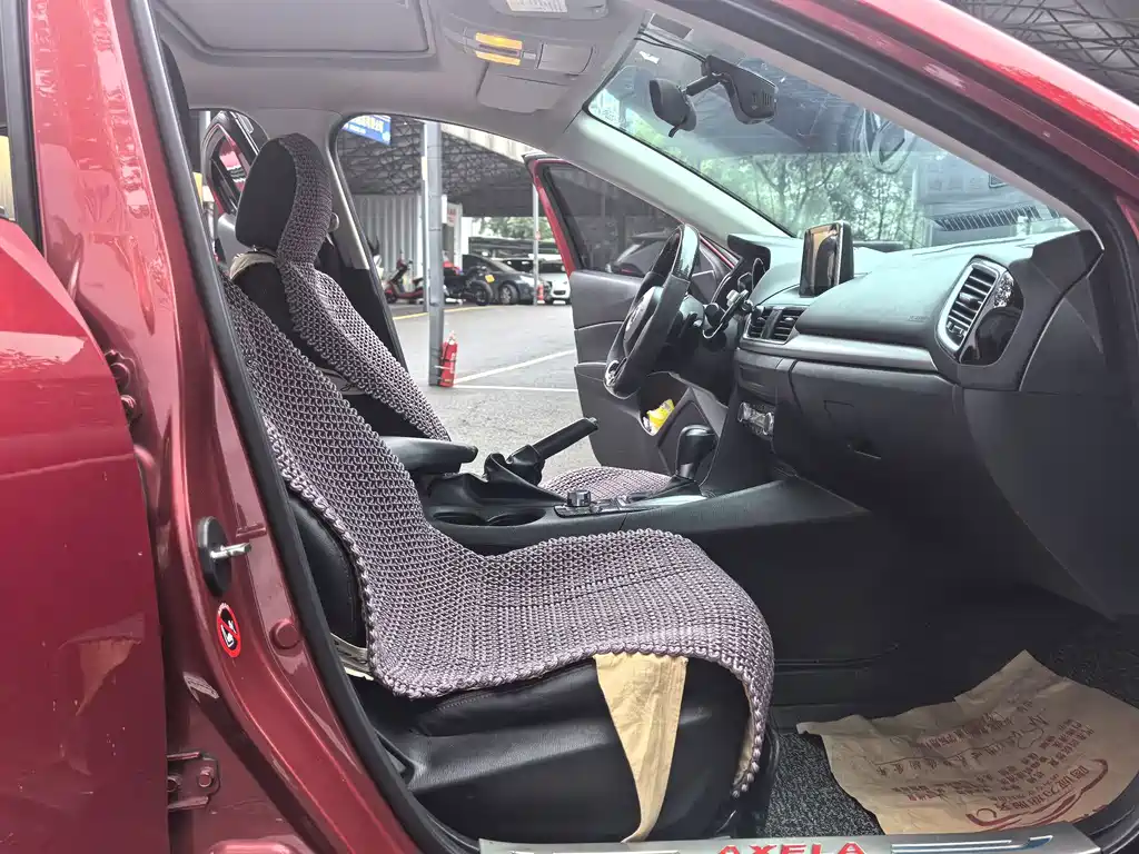 Mazda 3 Axela — миниатюра 10