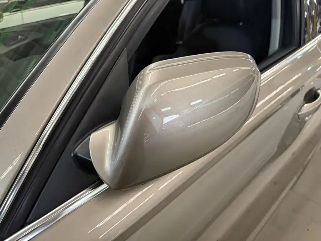 Audi A6L — миниатюра 6