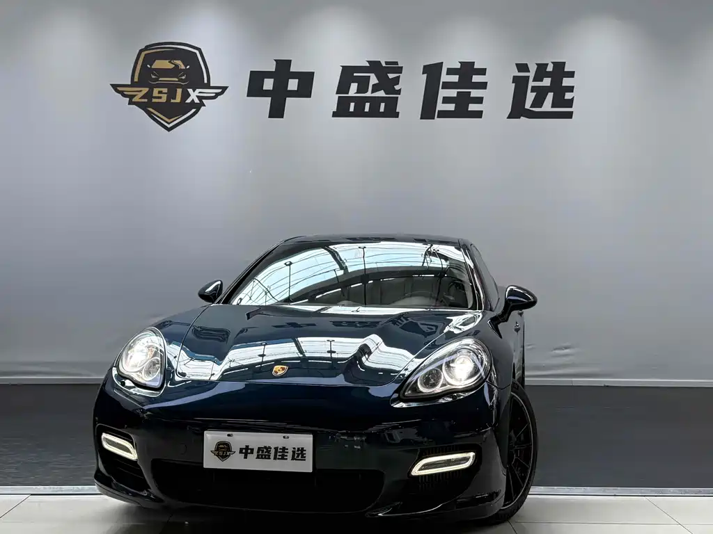 Porsche Panamera 2012