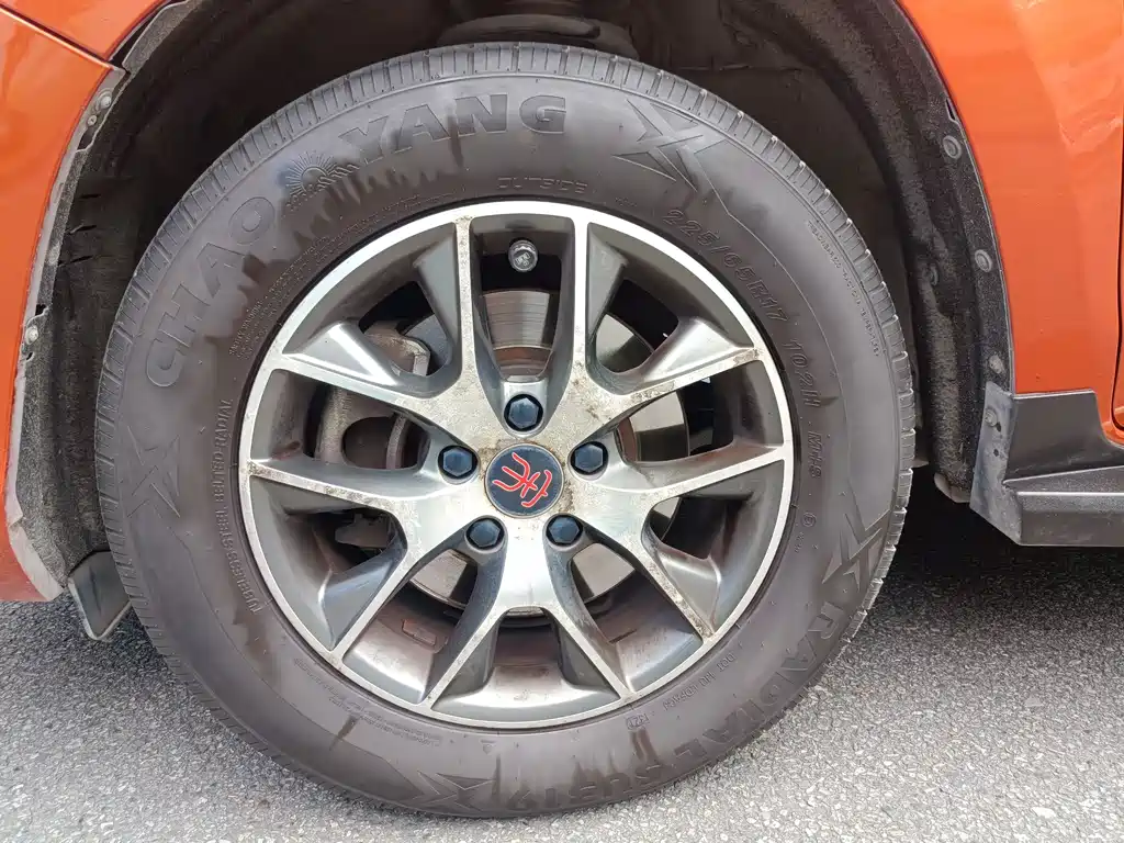 BYD Song 2016 1.5TI MT Elite