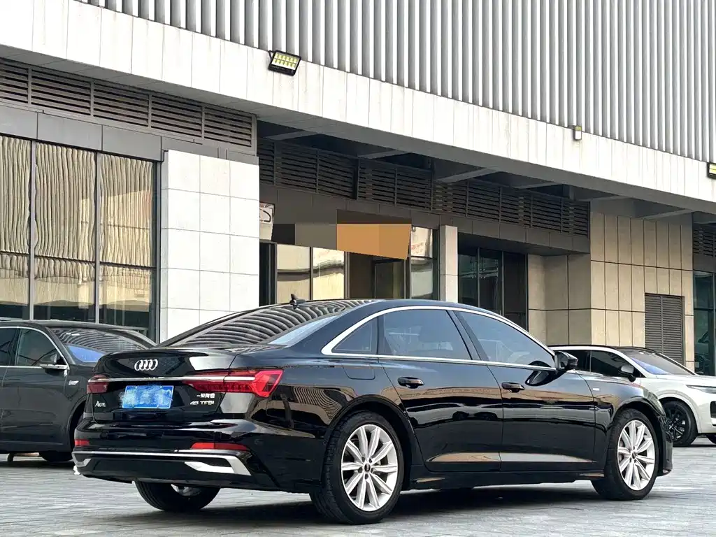 Audi A6L — миниатюра 7