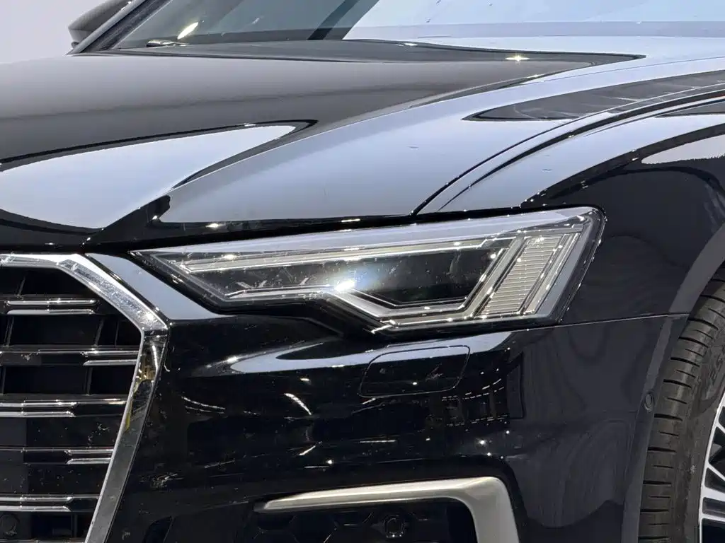 Audi A6L — миниатюра 8