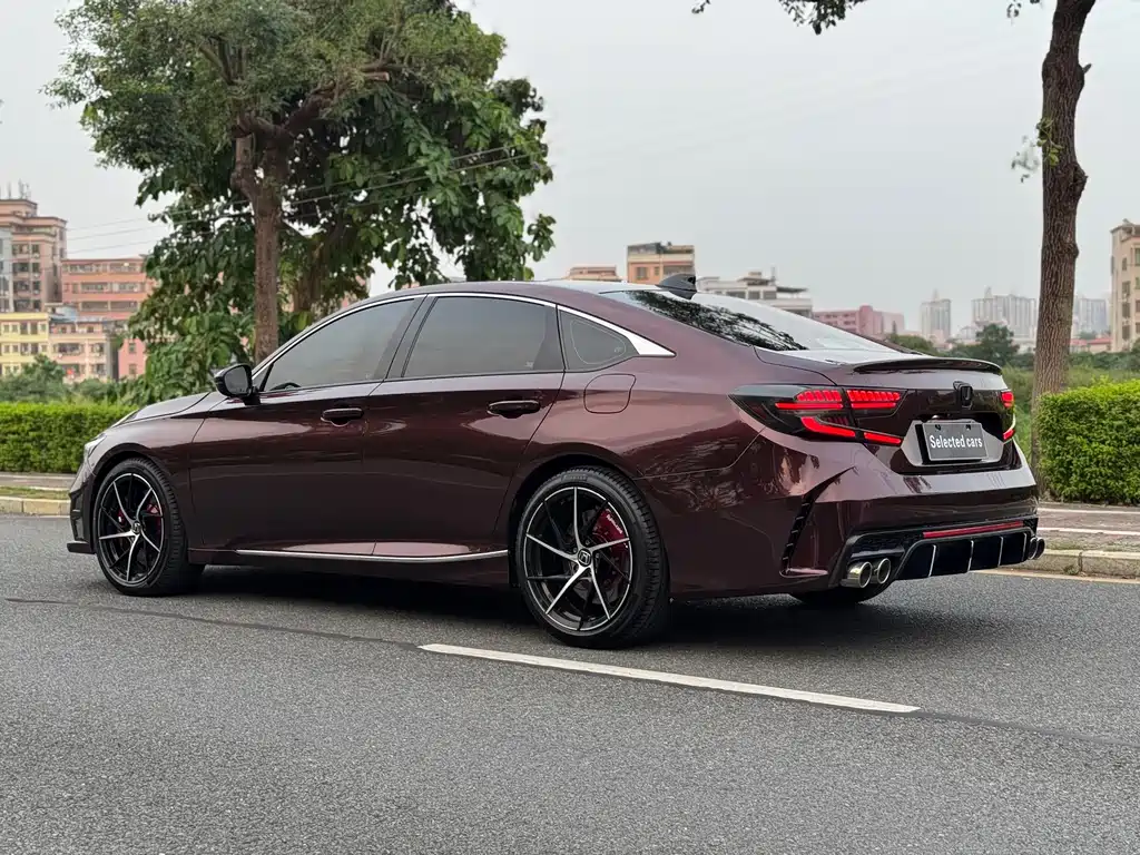 Honda Accord — миниатюра 6