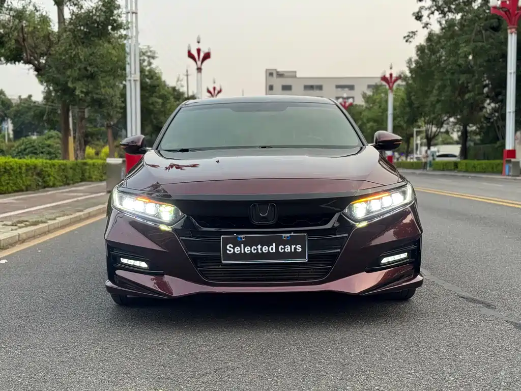 Honda Accord — миниатюра 2