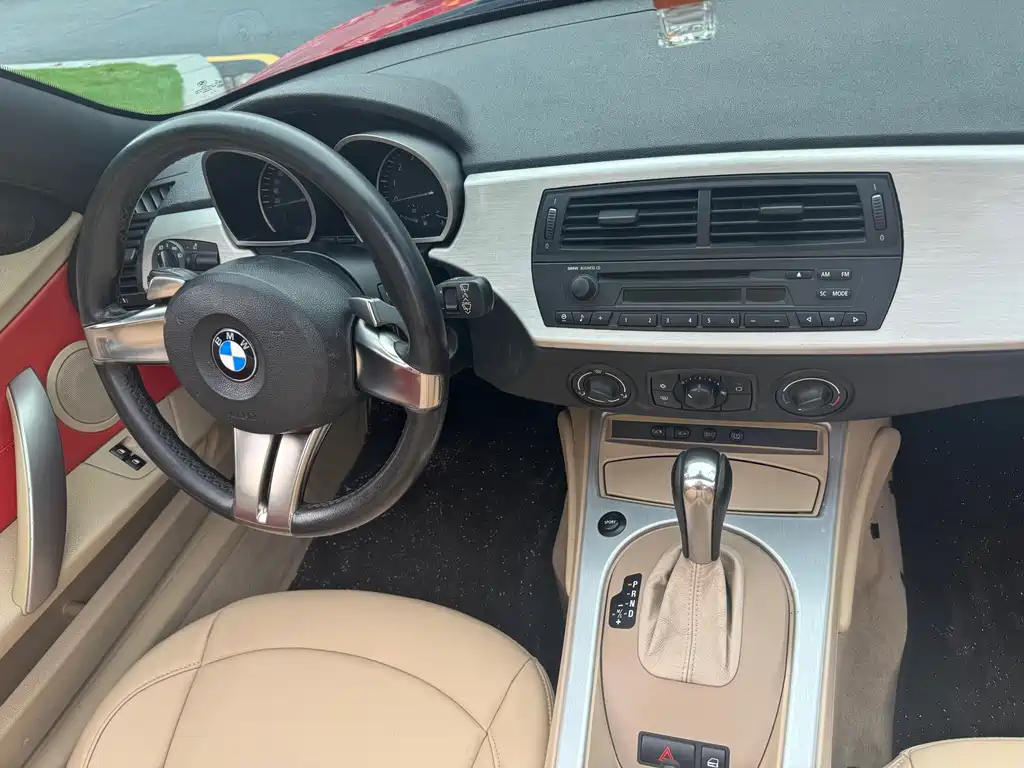 BMW Z4 — миниатюра 7