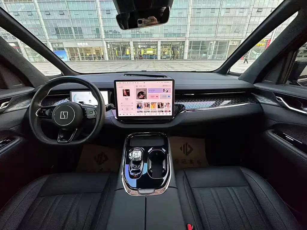 ZEEKR EXTREME KRYPTON 009