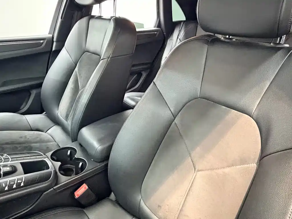 Porsche Macan — миниатюра 6