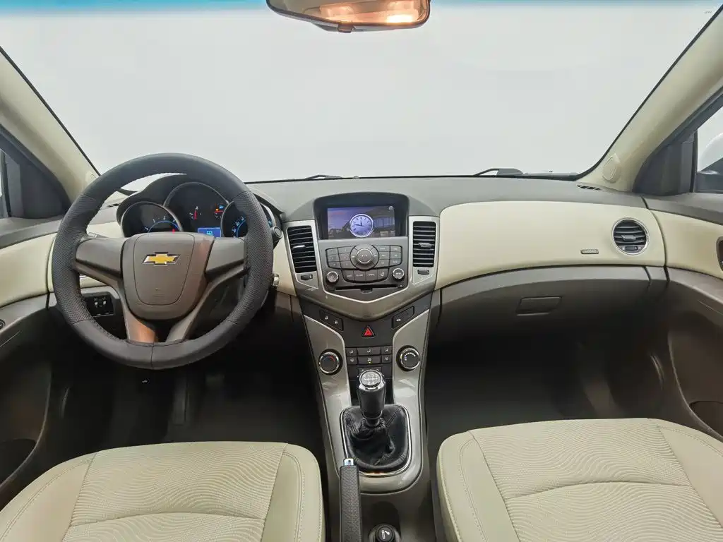 Chevrolet Cruze — миниатюра 5