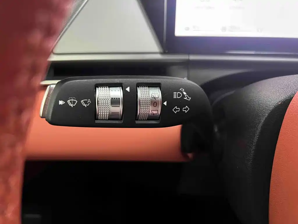 BYD Tang L — миниатюра 14