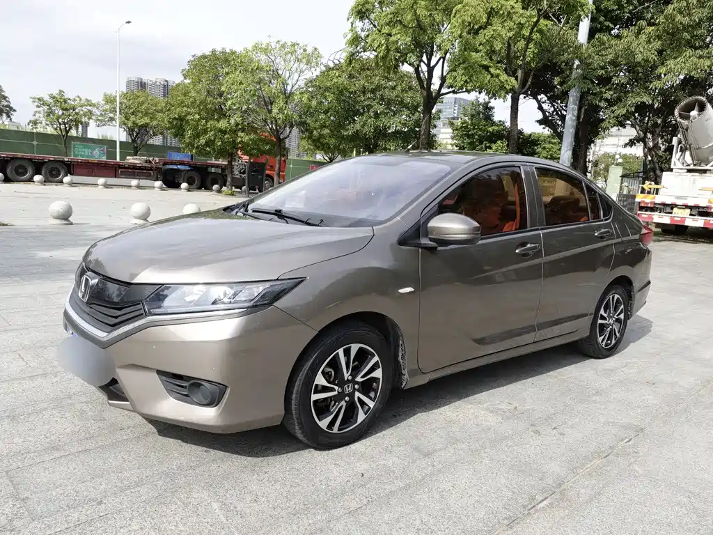 Honda Greiz 2017