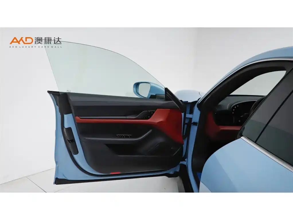 Porsche Taycan — миниатюра 10